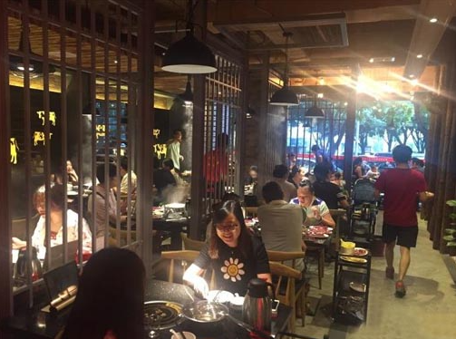 八合里海记牛肉火锅 门店实拍